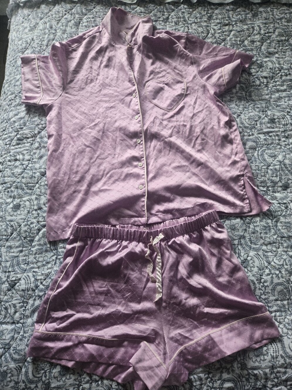 Victoria's Secret Lavender Purple Satin Pajama Set